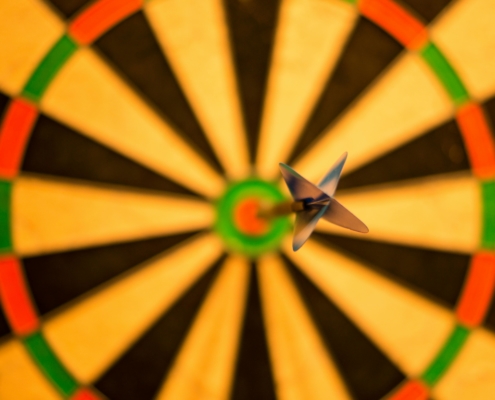 dart-in-centre-of-dartboard-on-target
