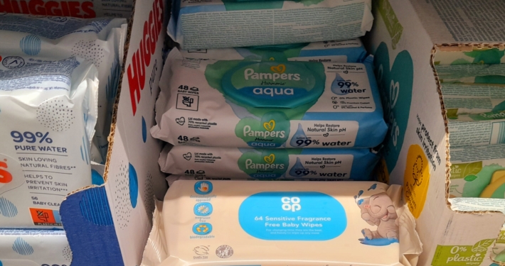 packets-of-wet-wipes